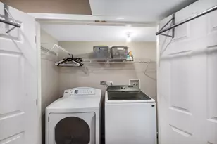 610 Fontana Pl, Mundelein, IL 60060 - Photo 23