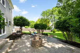610 Fontana Pl, Mundelein, IL 60060 - Photo 25