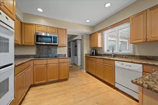 [Address not provided], Highland Park, IL 60035 - Photo 7