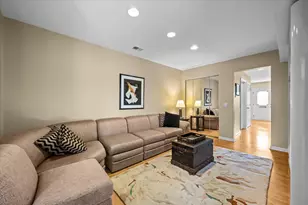 [Address not provided], Highland Park, IL 60035 - Photo 9