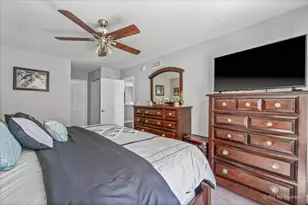 2433 Daybreak Ct, Elgin, IL 60123 - Photo 17