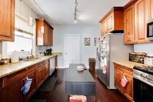 4825 W Hutchinson St, Chicago, IL 60641 - Photo 17