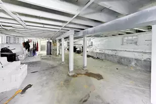 4825 W Hutchinson St, Chicago, IL 60641 - Photo 23