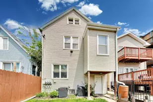 4825 W Hutchinson St, Chicago, IL 60641 - Photo 25
