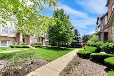 124 Rosehall Drive, Lake Zurich, IL 60047 - Photo 3
