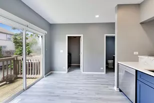 124 Rosehall Dr, Lake Zurich, IL 60047 - Photo 13