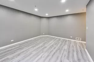 124 Rosehall Dr, Lake Zurich, IL 60047 - Photo 29