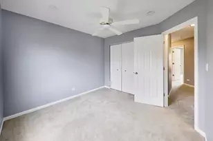 124 Rosehall Dr, Lake Zurich, IL 60047 - Photo 23