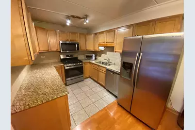 5S100 Pebblewood Lane #D10, Naperville, IL 60563 - Photo 5