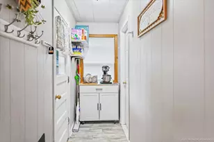 10104 S Turner Ave, Evergreen Park, IL 60805 - Photo 21