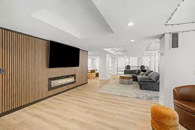 1660 N Lasalle Street #3604, Chicago, IL 60614 - Photo 17