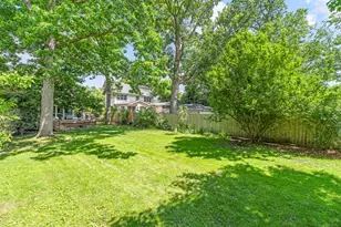1494 Oakwood Ave, Highland Park, IL 60035 - Photo 31