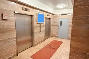 7337 S South Shore Dr, Chicago, IL 60649 - Photo 5