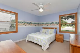 955 Bernard Dr, Buffalo Grove, IL 60089 - Photo 13