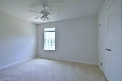 819 Glacial Falls Drive, Gilberts, IL 60136 - Photo 27