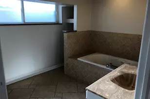 1674 Maple St, Des Plaines, IL 60018 - Photo 13