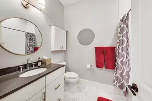 2136 W Belmont Ave, Chicago, IL 60618 - Photo 19