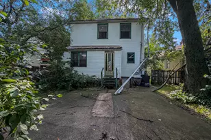 11808 S Emerald Ave, Chicago, IL 60628 - Photo 5