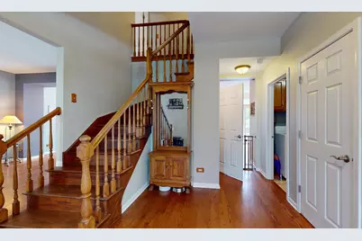 684 Huntington Drive, Carol Stream, IL 60188 - Photo 3