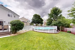 684 Huntington Dr, Carol Stream, IL 60188 - Photo 31
