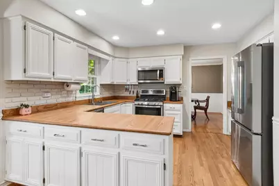 2254 Remington Drive, Naperville, IL 60565 - Photo 9