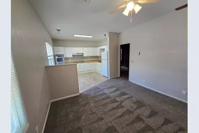 208 S Main Street #2F, Wauconda, IL 60084 - Photo 5