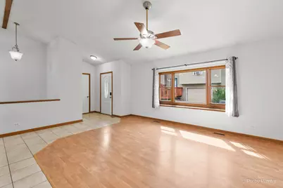 5214 Parkview Drive, McCullom Lake, IL 60050 - Photo 7