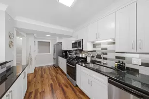 9601 S Karlov Ave, Oak Lawn, IL 60453 - Photo 13