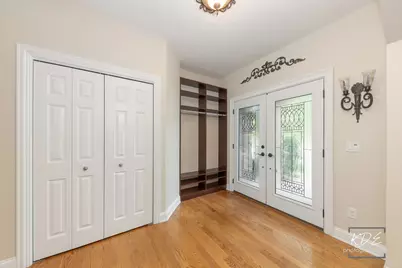 662 Omaha Drive, Yorkville, IL 60560 - Photo 3