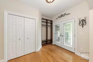 662 Omaha Dr, Yorkville, IL 60560 - Photo 3