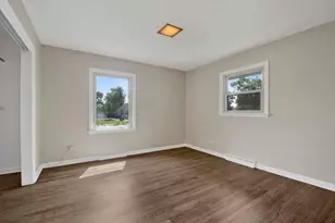 33298 N Eastwood Rd, Grayslake, IL 60030 - Photo 11