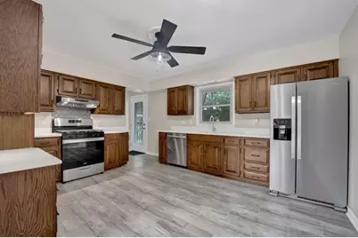 33298 N Eastwood Road, Grayslake, IL 60030 - Photo 9