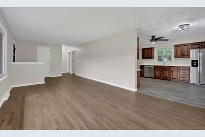 33298 N Eastwood Road, Grayslake, IL 60030 - Photo 7