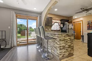 320 Dawn Ave, Rockford, IL 61107 - Photo 5
