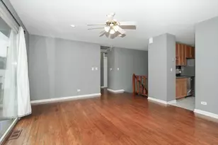 883 Hastings Ln, Hanover Park, IL 60133 - Photo 3