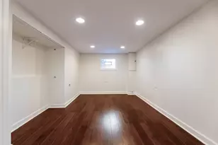 11134 S Sawyer Ave, Chicago, IL 60655 - Photo 15