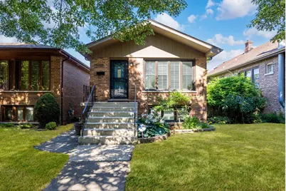 11134 S Sawyer Avenue, Chicago, IL 60655 - Photo 1