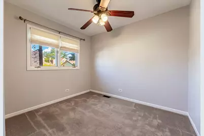 11134 S Sawyer Avenue, Chicago, IL 60655 - Photo 7