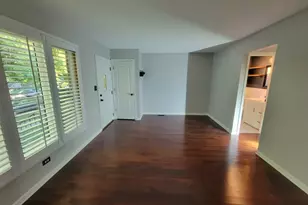 11134 S Sawyer Ave, Chicago, IL 60655 - Photo 5