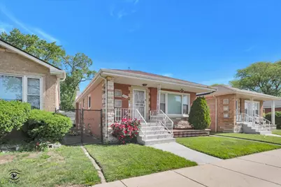 2344 E 83rd Street, Chicago, IL 60617 - Photo 1