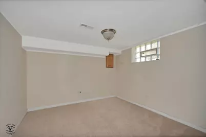 2344 E 83rd Street, Chicago, IL 60617 - Photo 15