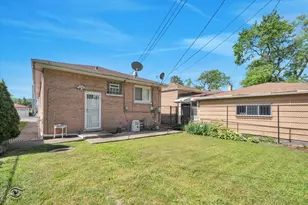 2344 E 83rd St, Chicago, IL 60617 - Photo 21