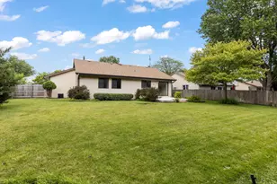 2S640 Continental Dr, Warrenville, IL 60555 - Photo 21