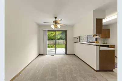 2S640 Continental Drive, Warrenville, IL 60555 - Photo 5