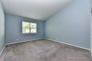 1000 Oakland Ln, Aurora, IL 60504 - Photo 7