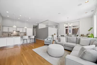 2028 W Division Street #201, Chicago, IL 60622 - Photo 3