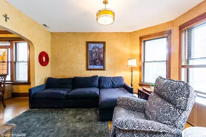 3255 N Kildare Avenue, Chicago, IL 60641 - Photo 5