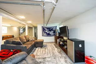 3255 N Kildare Ave, Chicago, IL 60641 - Photo 15
