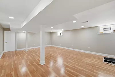 2924 W Jerome Street, Chicago, IL 60645 - Photo 23