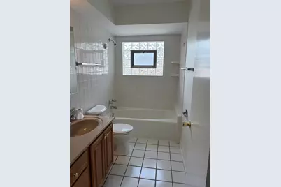 8837 Menard Avenue, Morton Grove, IL 60053 - Photo 7